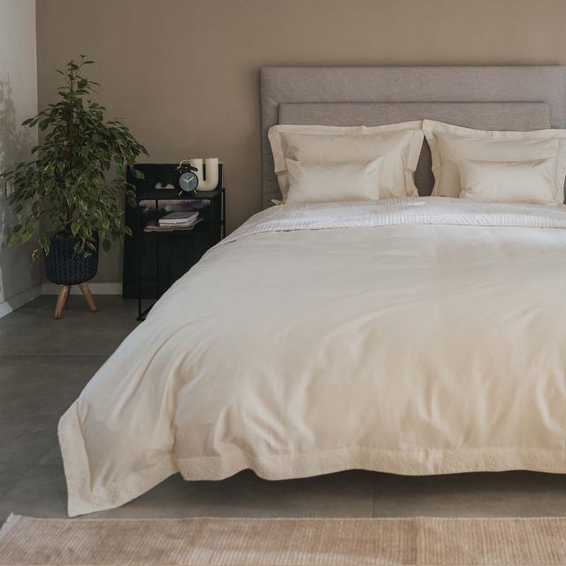 מצעי פרימיום Queen Pearl