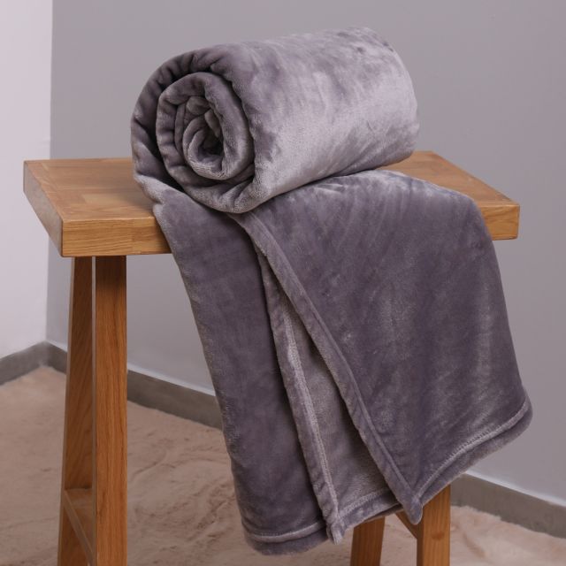 שמיכת חורף  מיקרופייבר - Solid