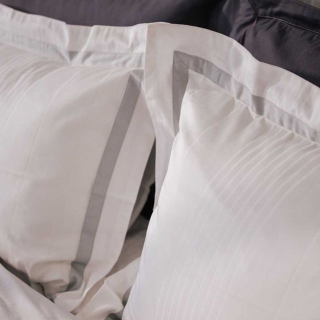 ציפית כותנה סאטן 300 חוטים דגם London