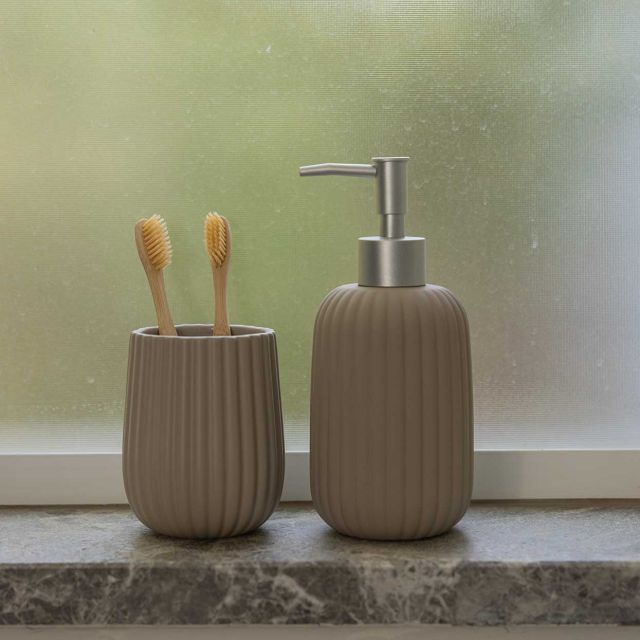 סט דיספנסר וכוס דגם Soho