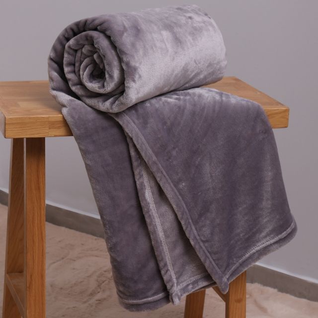 שמיכת חורף  מיקרופייבר - Solid