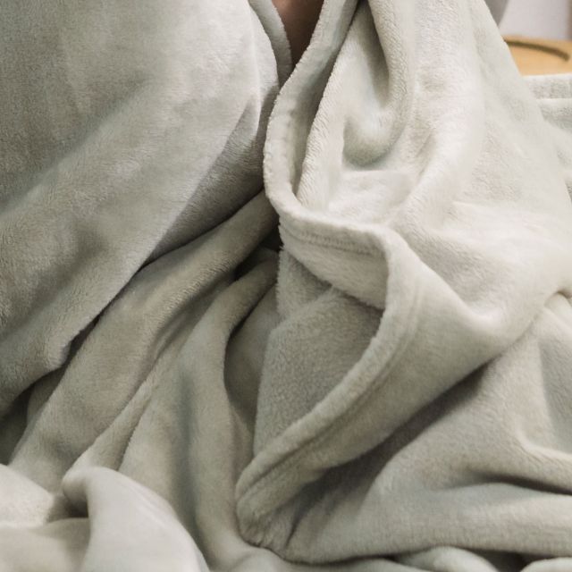 שמיכת חורף מיקרופייבר - סדרת Solid