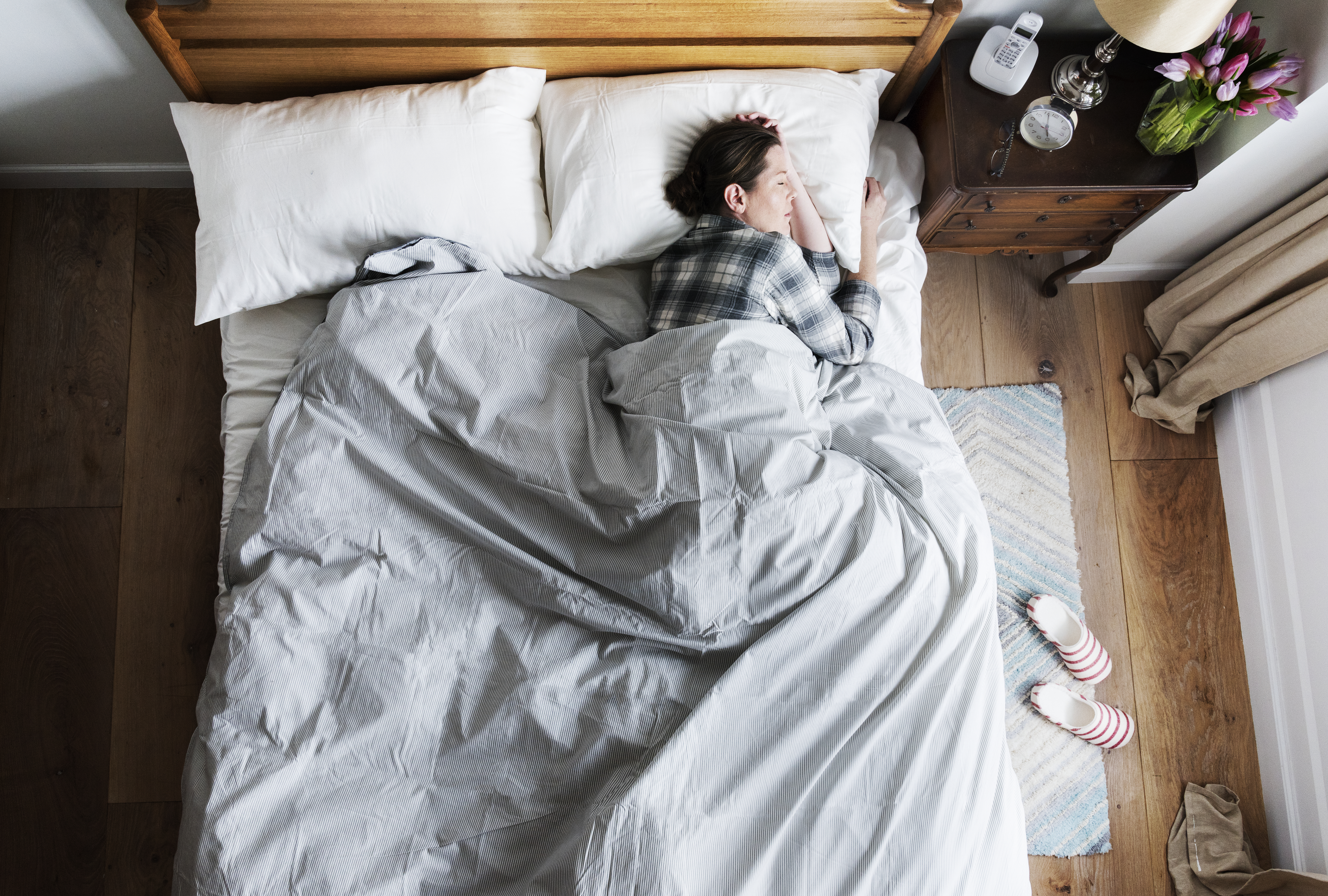 הקשר בין המצעים לאיכות השינה
